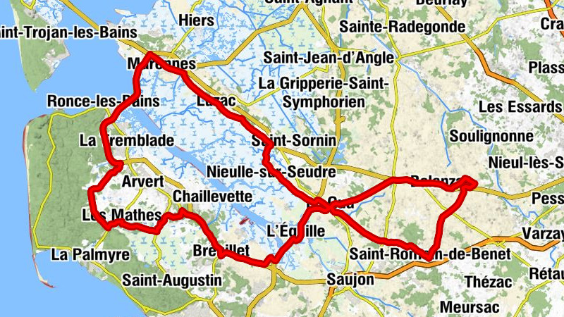 Corme-Royal - Église Saint-Romain - Église Saint-Laurent - Les Acacias