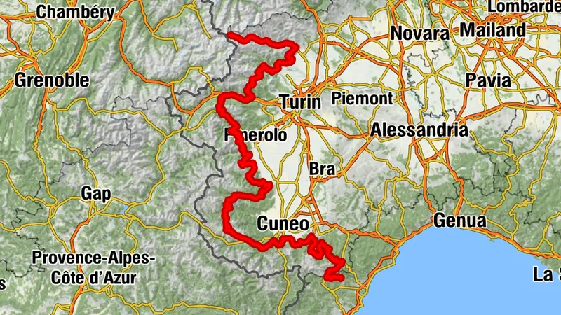 Naturerlebnisse zwischen Cuneo und Turin: Landschaften, Festungen und alpine Routen