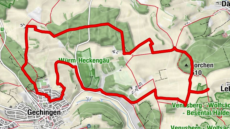 Waldwege und Hochebene